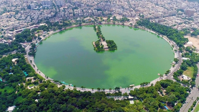 Kankaria Lake ahmedabad