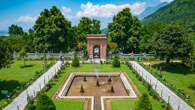 Mughal Gardens 3