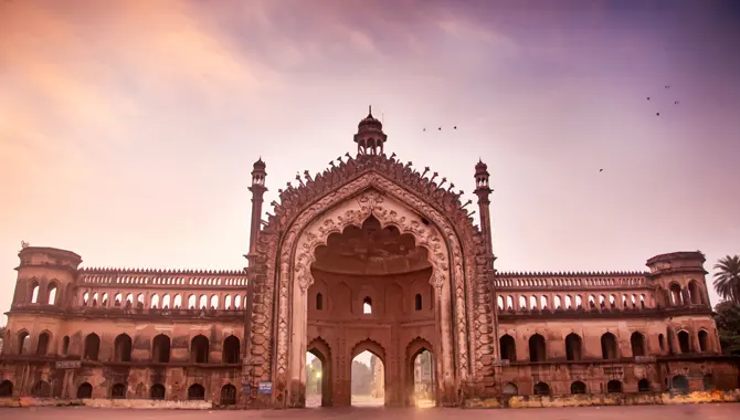 Rumi Darwaza