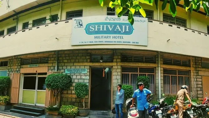 Shivaji Military Hotel 1