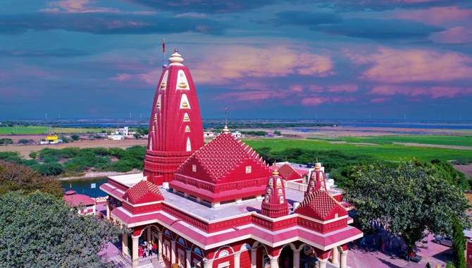 Nageshwar Jyotirlinga