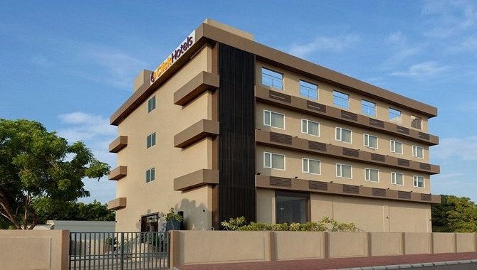 Click Hotel Bhuj