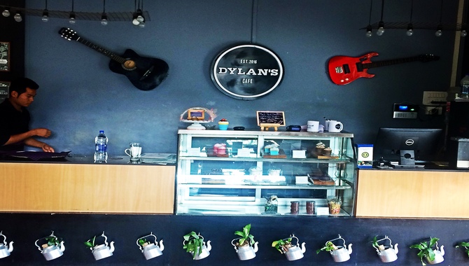 Dylans Cafe