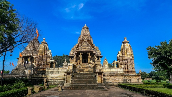 Lakshmana Temple